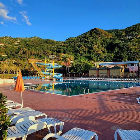 Villaggio Hotel Club Calanovellamare 피라이노 외부 사진