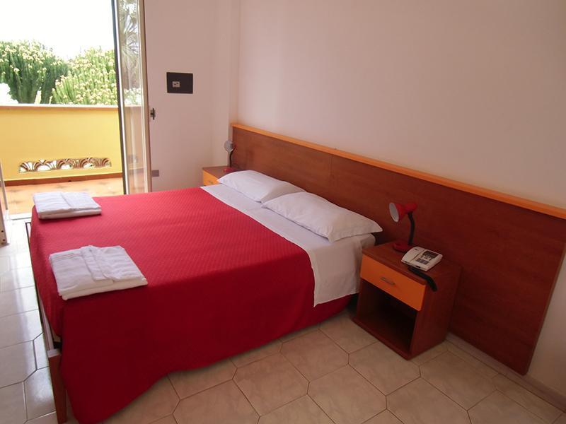 Villaggio Hotel Club Calanovellamare 피라이노 객실 사진
